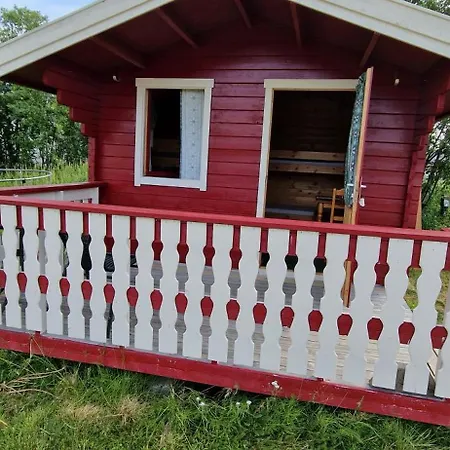 Bungalaven Lodge As Borselv Exterior photo