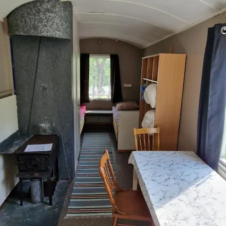 Bungalaven Lodge As Borselv Exterior photo